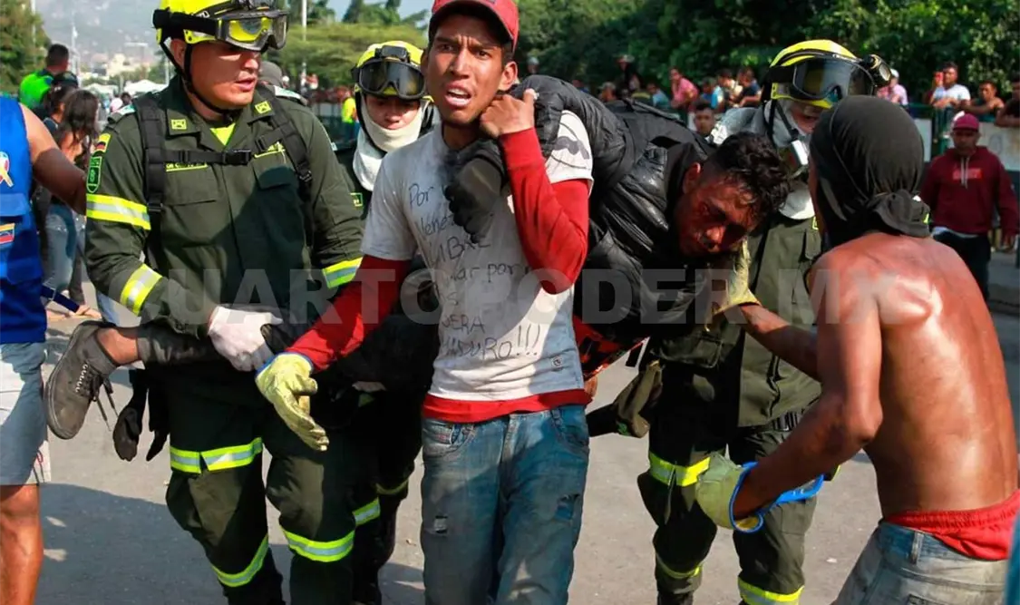 Condenan censura de Maduro contra periodistas