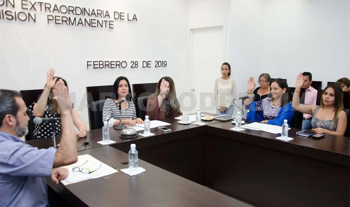Convoca Congreso a Periodo Extraordinario