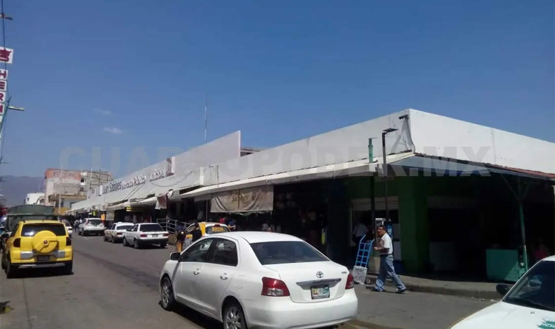 Piden resolver problemas en mercado Juan Sabines