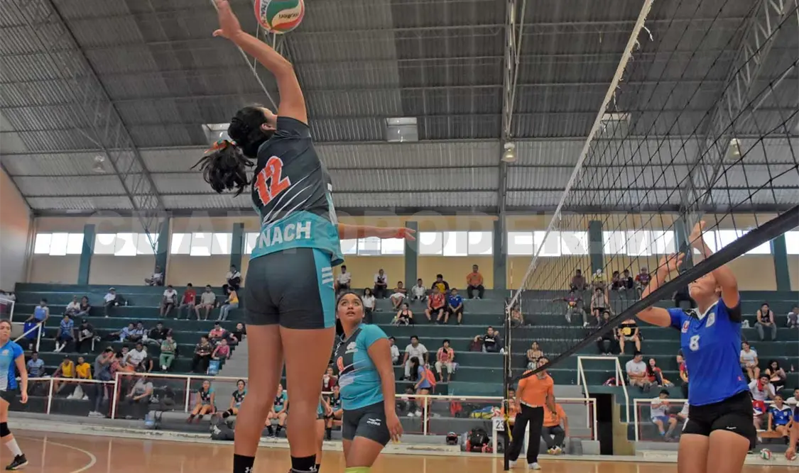 Enlef Tuxtla vence a Unach en el Voleibol