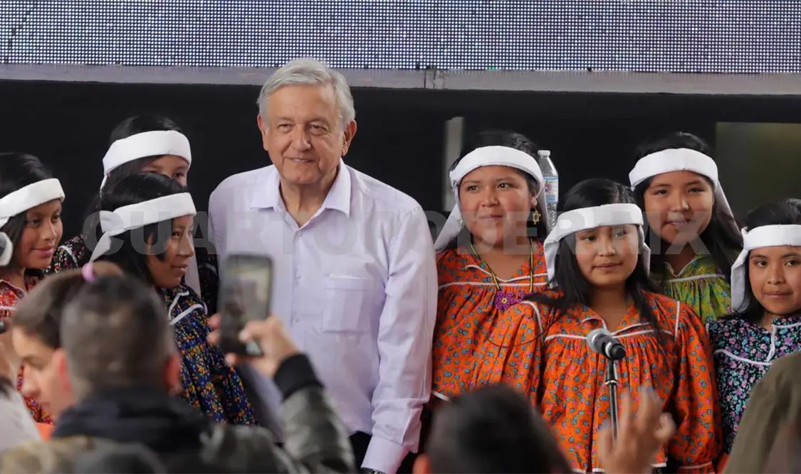El mandatario señaló que se pueden tener diferencias, pero de eso se trata la democracia. Notimex