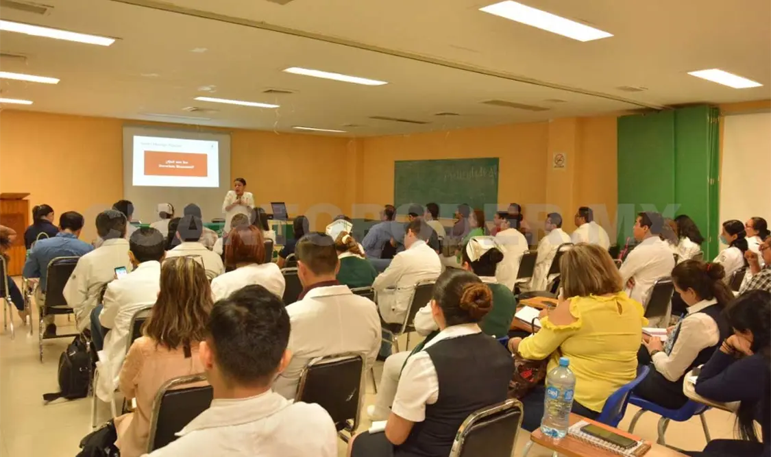 Capacita CNDH al personal del IMSS en la entidad