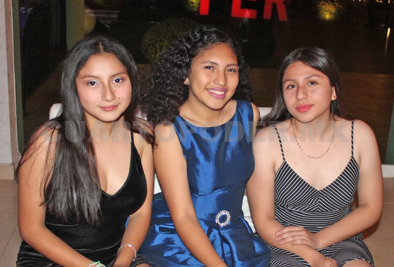 María cumplió XV años