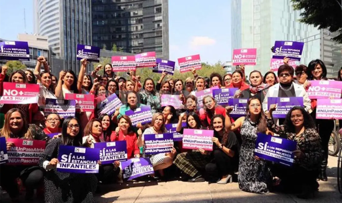 “¡Ni un paso atrás en la defensa de los programas sociales!”