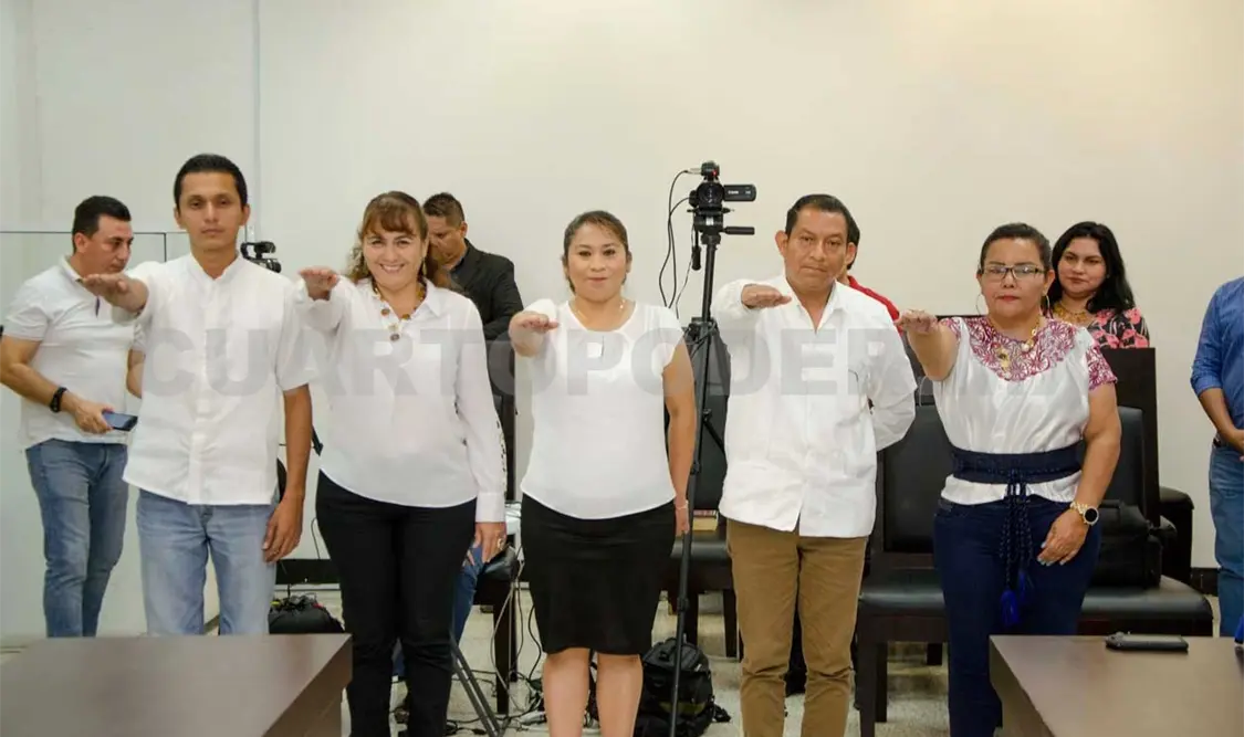 Nombran a integrantes del Concejo Municipal