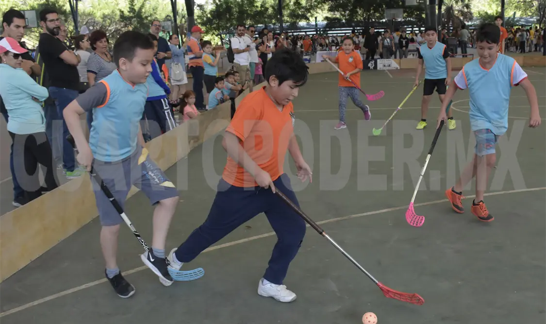 Los requisitos son integrar un equipo de ocho jugadores como máximo y cinco como mínimo, además de portar “sticks”. Guillermo Ramos/CP