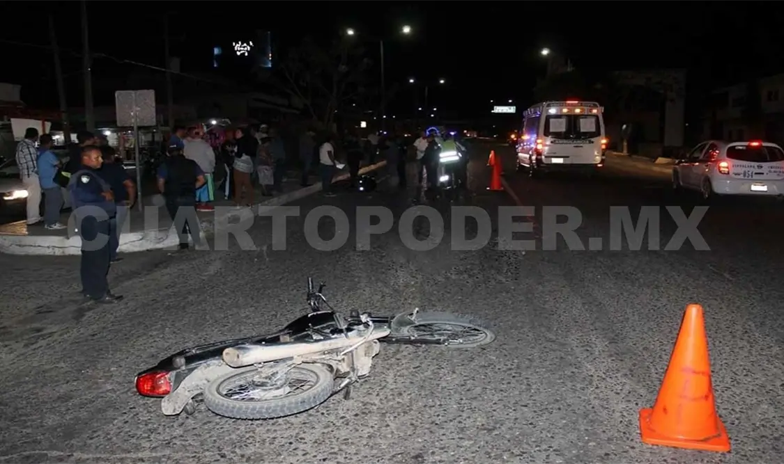 Auto “fantasma” atropella y lesiona a un motociclista