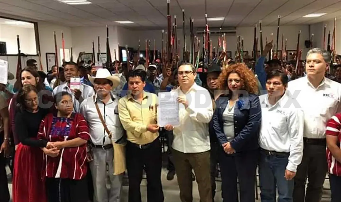 Recibe IEPC reglas para elecciones en Oxchuc
