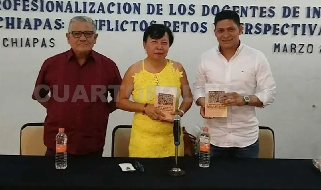Presentan libro sobre docentes de Inglés