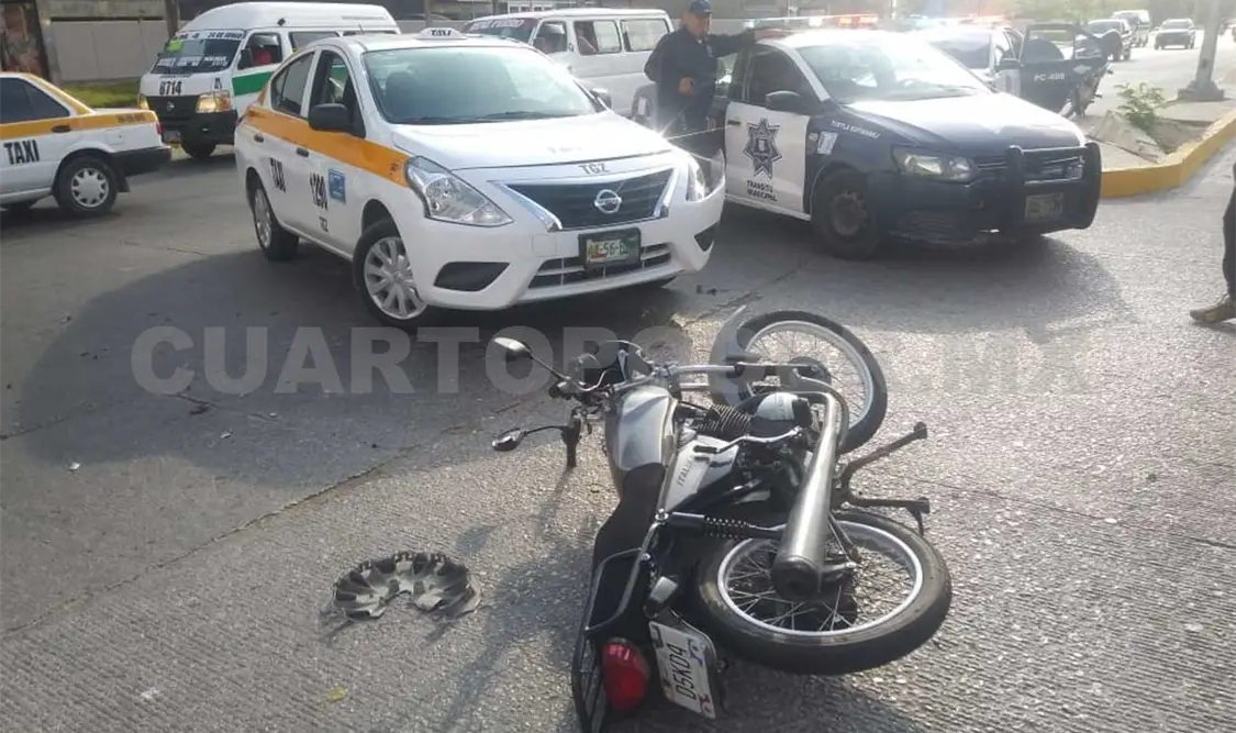 Motociclista fracturado en aparatoso accidente