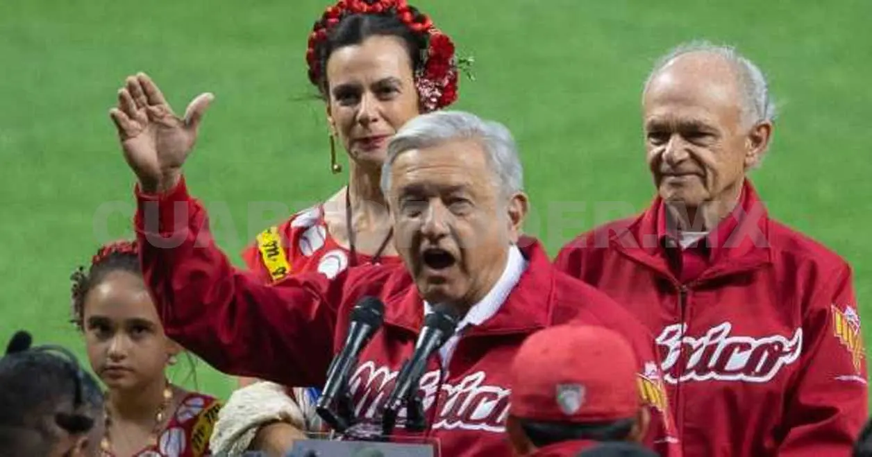 Calderón condena abucheos a AMLO; pide lo respeten