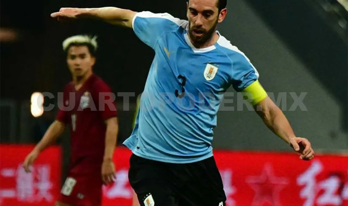 Diego Godín, el jugador con más partidos en selección