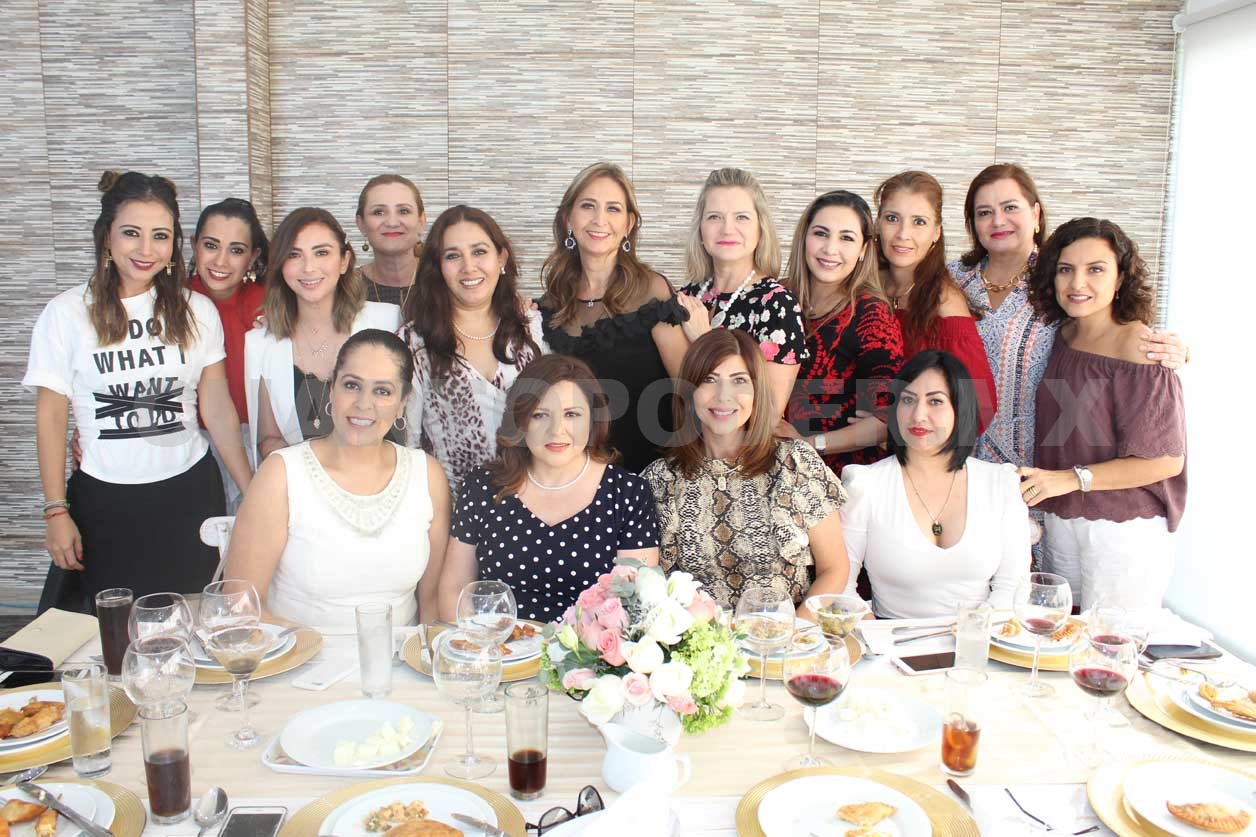 Rocío celebró un año más