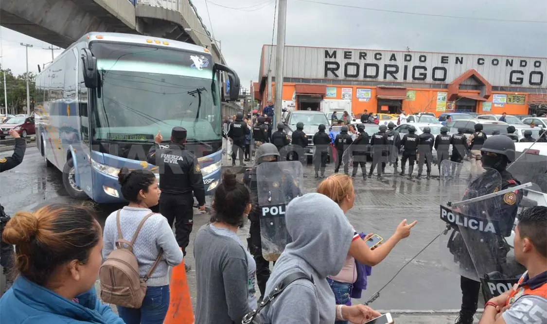 El operativo se llevó a cabo en los penales del Topo Chico, Apodaca y Cadereyta, así como en el nuevo reclusorio femenil. El Universal