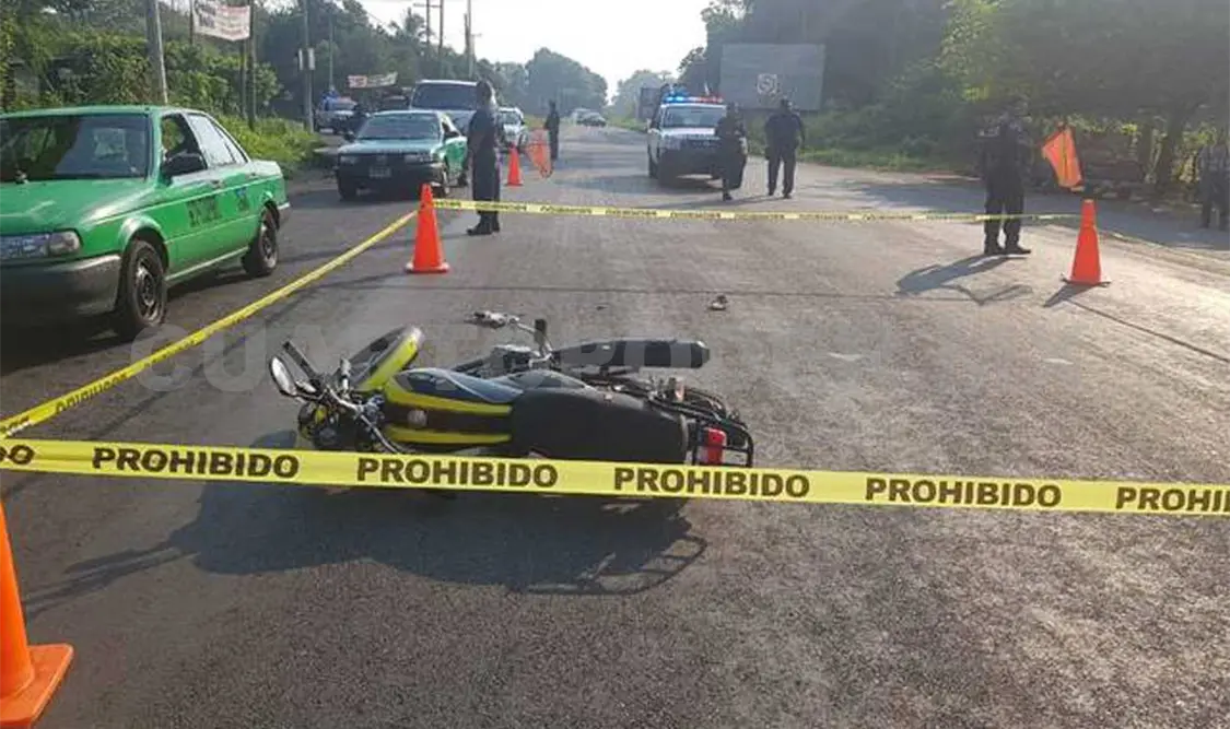 El menor fue llevado al Hospital General del Tapachula, su “caballo de acero” lo remitieron a un corralón. CP