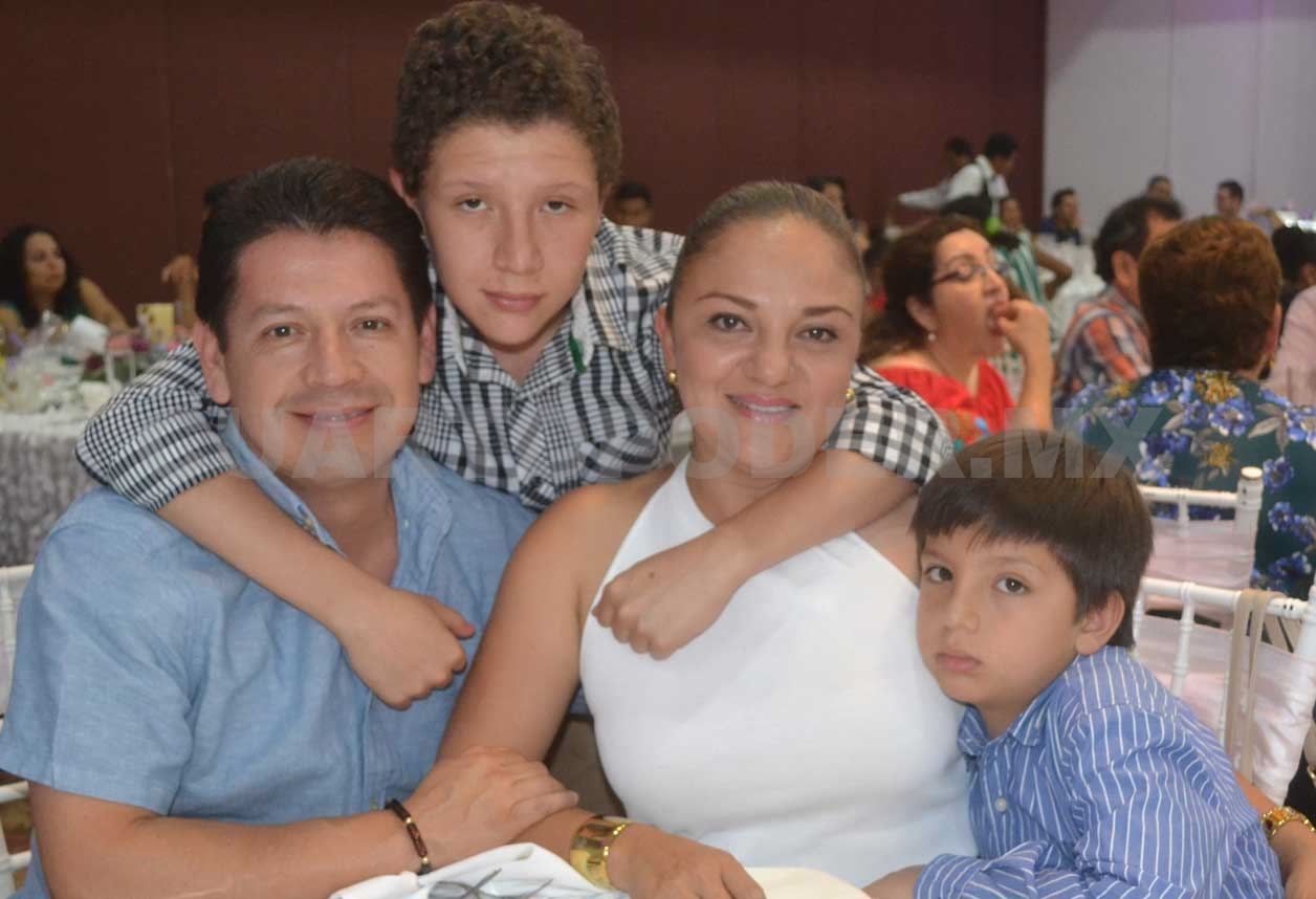 Valentina fue bendecida