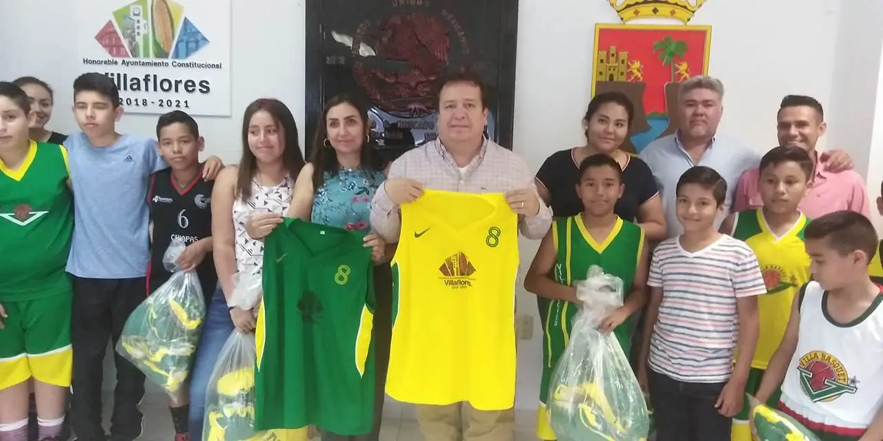 El logro de los equipos villaflorenses no pasó desapercibido por el ayuntamiento municipal, pues fueron felicitados por el presidente Mariano Rosales. Cortesía