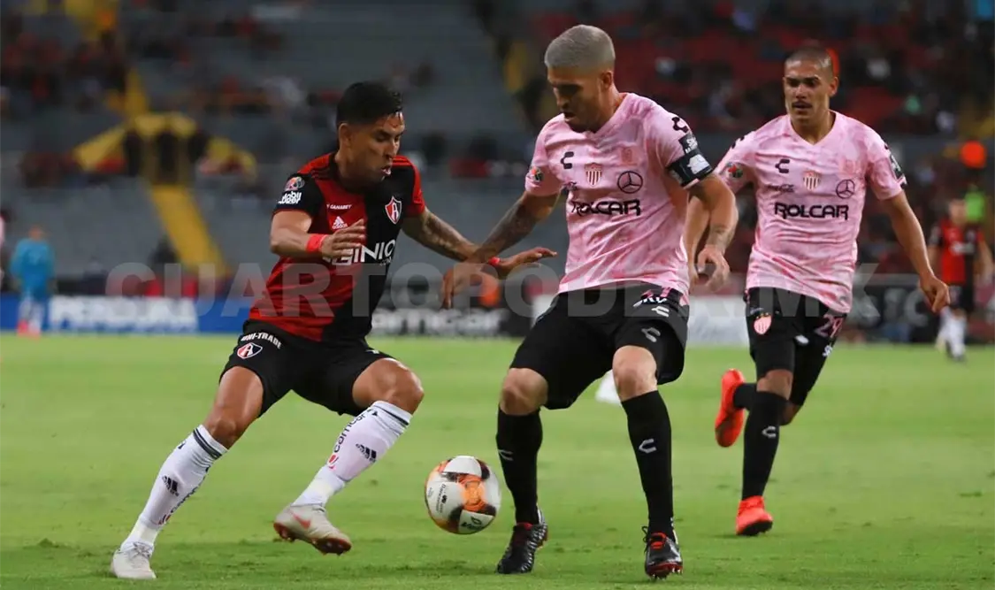 Necaxa vence a Atlas y escala a primeros lugares
