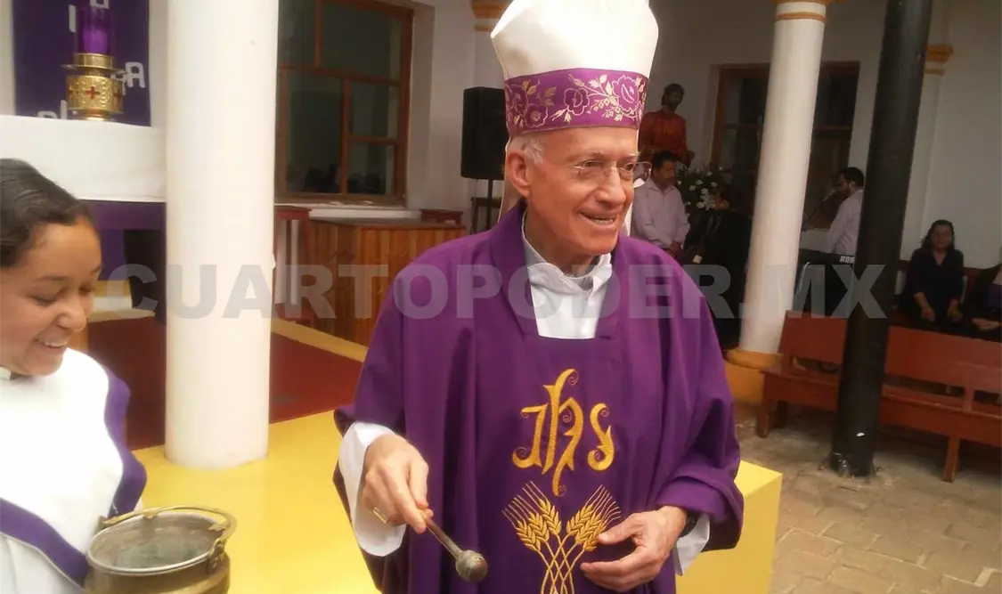 Celebra obispo, saldo blanco en Oxchuc