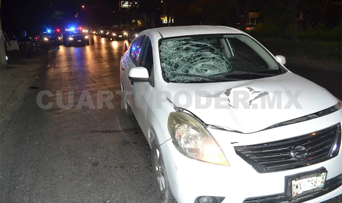 Ebrio peatón es arrollado en pleno bulevar
