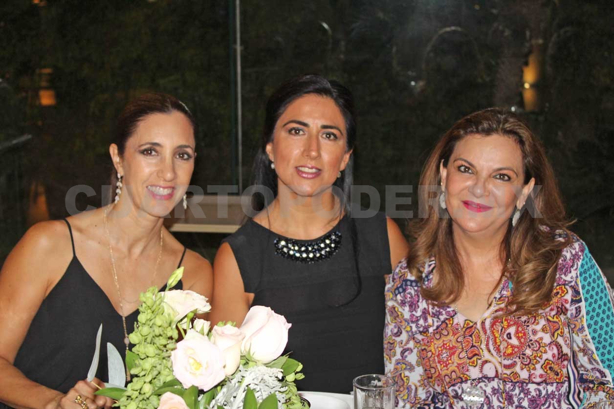 Emotiva despedida de soltera