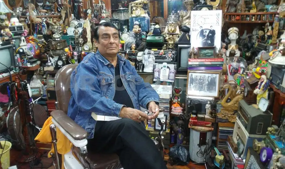 El coleccionista, entre antigüedades y pasatiempos