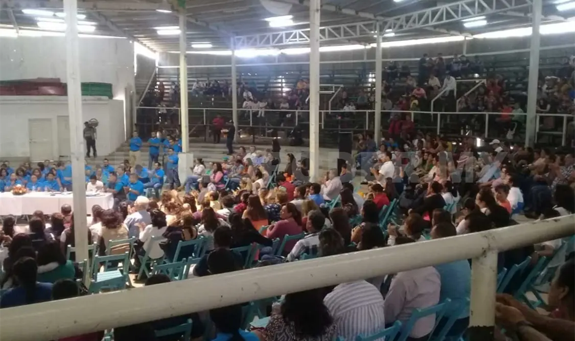 Presentan nuevo secretario y anuncian mega marcha