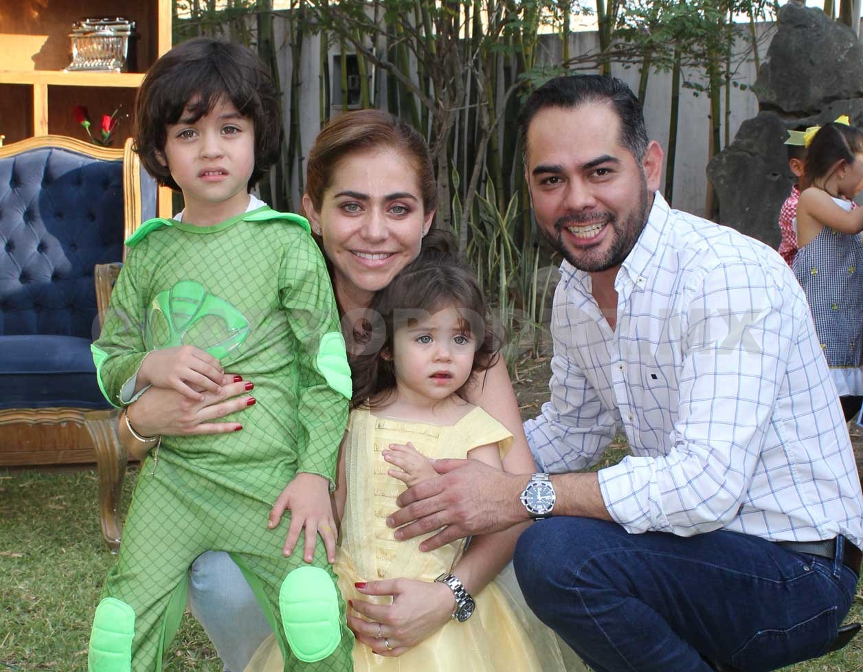 Princesas y superhéroes