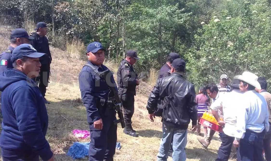 Al momento de la llegada de los policías, algunos invasores que estaban en ese lugar optaron por retirarse de la reserva. Manuel Martínez / CP