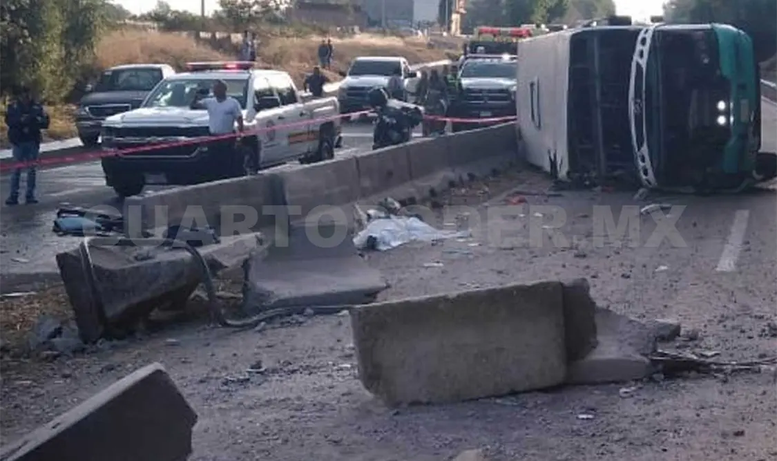 Accidente de autobús deja un muerto y 23 lesionados
