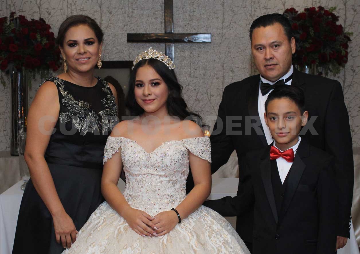 Grandiosos XV años de Rebeca