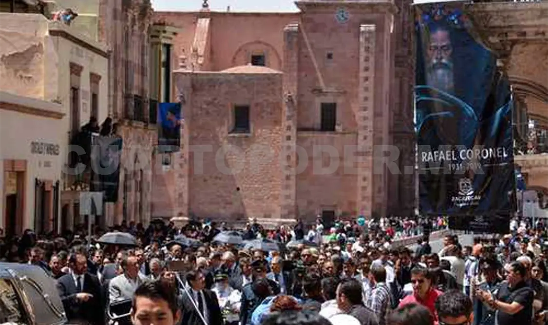 Vista del acto en honor de Rafael Coronel, en su natal Zacatecas, al que acudieron familiares, artistas y funcionarios. Cortesía
