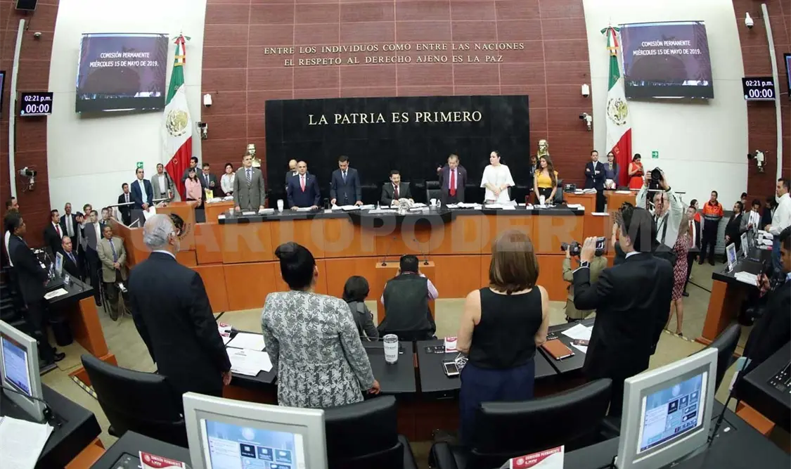 Senado declara constitucional a la Reforma Educativa