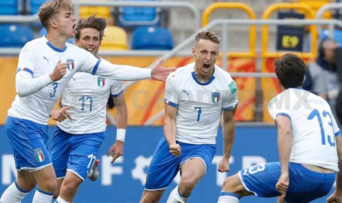 Tri varonil pierde en su debut 2-1 ante Italia