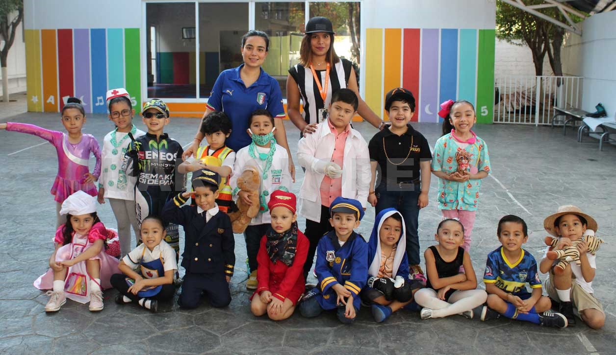 Pequeños profesionistas