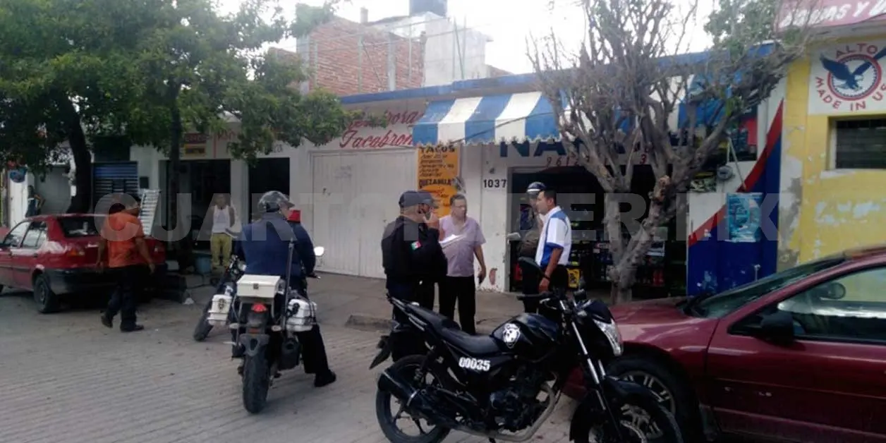 Armados arrebataron 75 mil pesos a hombre