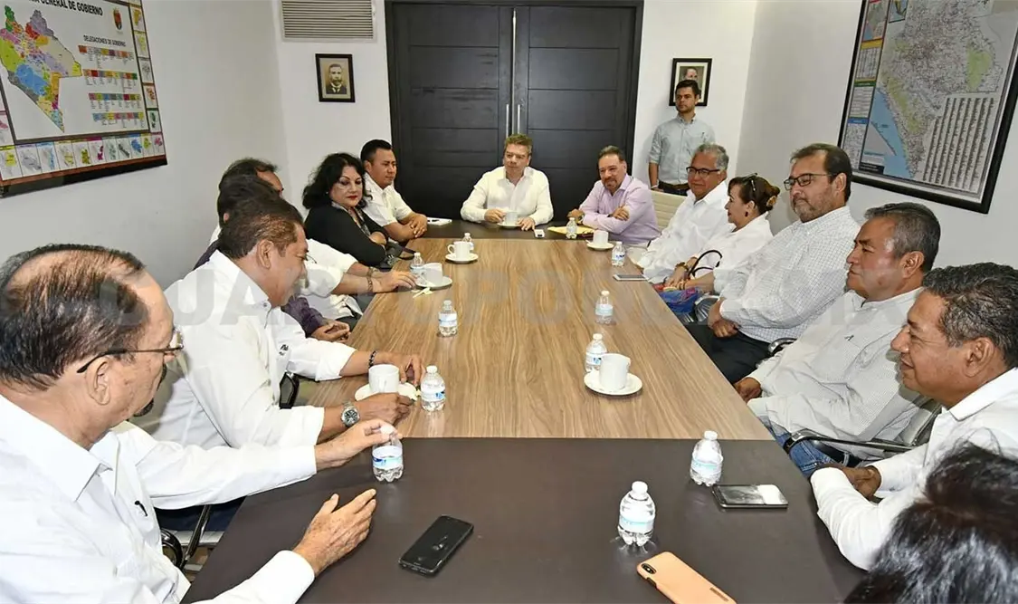 Llaman a funcionarios a trabajar con voluntad