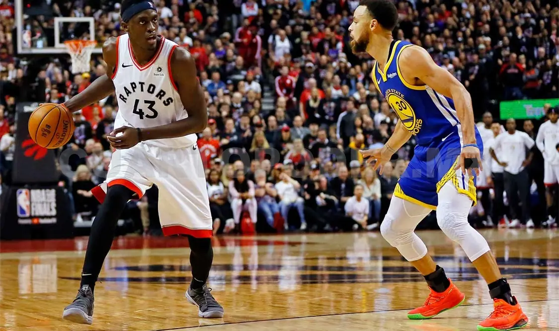 Los Raptors de Toronto derrotaron a Golden State