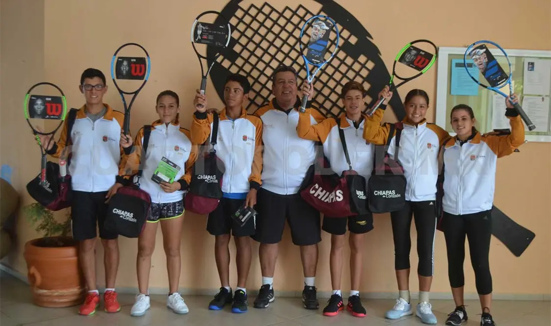 La delegación chiapaneca de Tenis partirá el día de hoy de Tuxtla Gutiérrez rumbo a la ciudad de Cancún, Quintana Roo. Antonio Zúñiga/CP