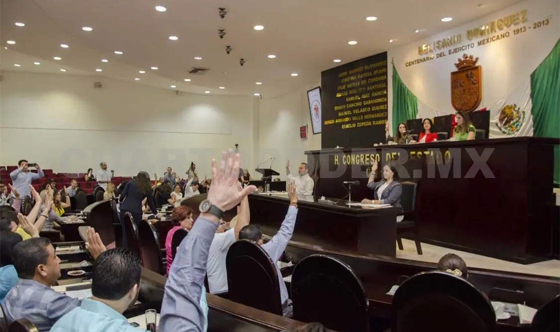 Perdona CFE deuda a 7 municipios de Chiapas