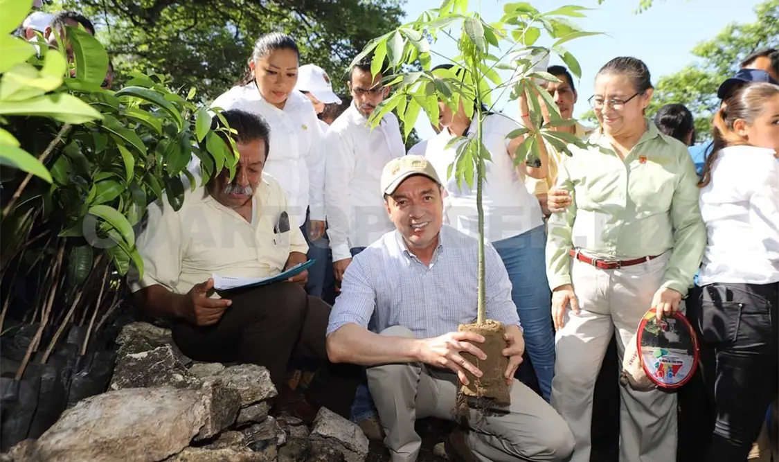 Conmemora Rutilio Escandón el Día Mundial del Medio Ambiente