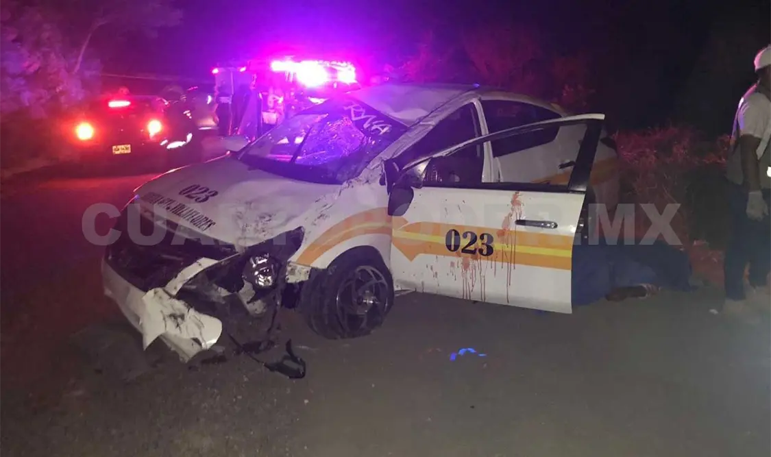 Muere conductor de taxi; pasajero queda herido