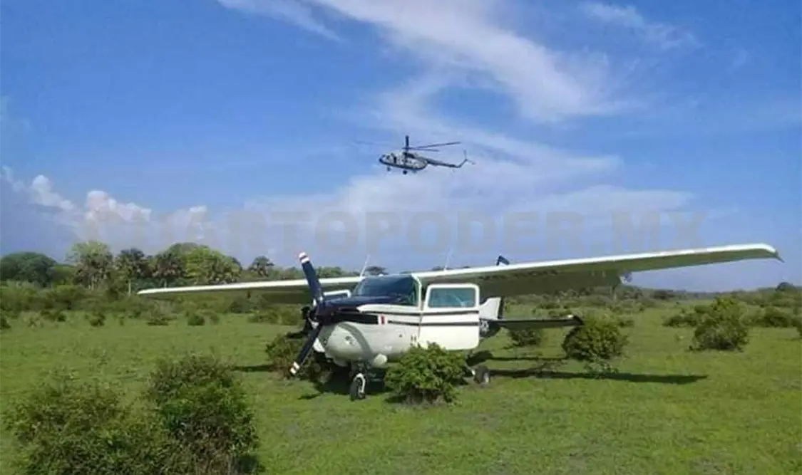 Aseguran 490 kilos de cocaína y avioneta