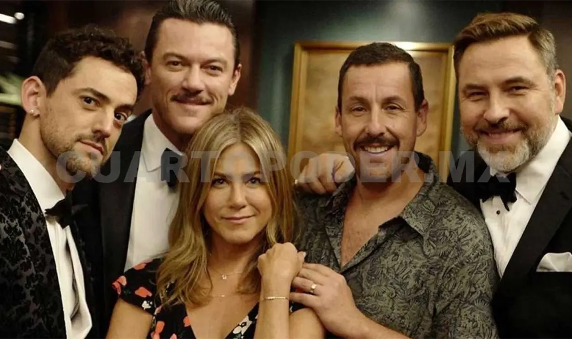 Luis Gerardo presume foto con Aniston
