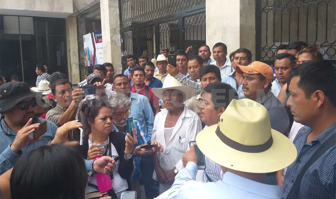 Bochil, la división en busca del poder