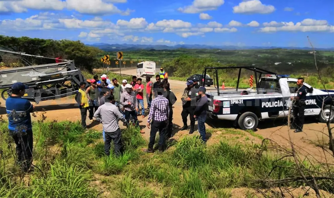 Obra de 30 mdp en riesgo, por robo de maquinaria