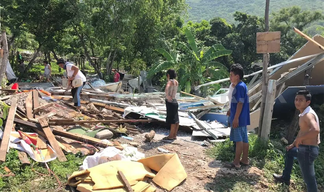 Desalojan al Mocri; recuperan 20 hectáreas