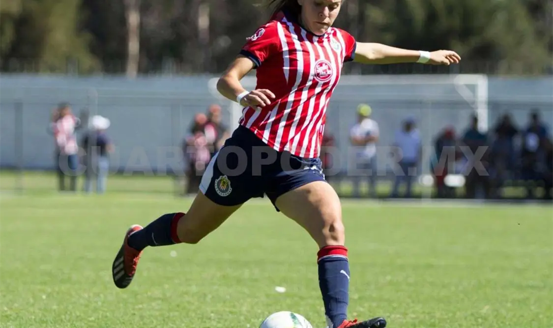 Norma Palafox sale del Rebaño
