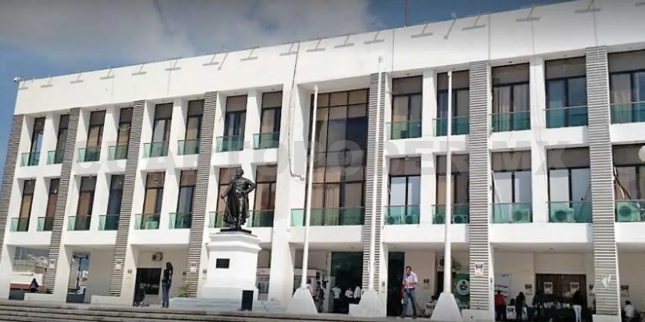 Renuncian cuatro por acoso en el Ayuntamiento