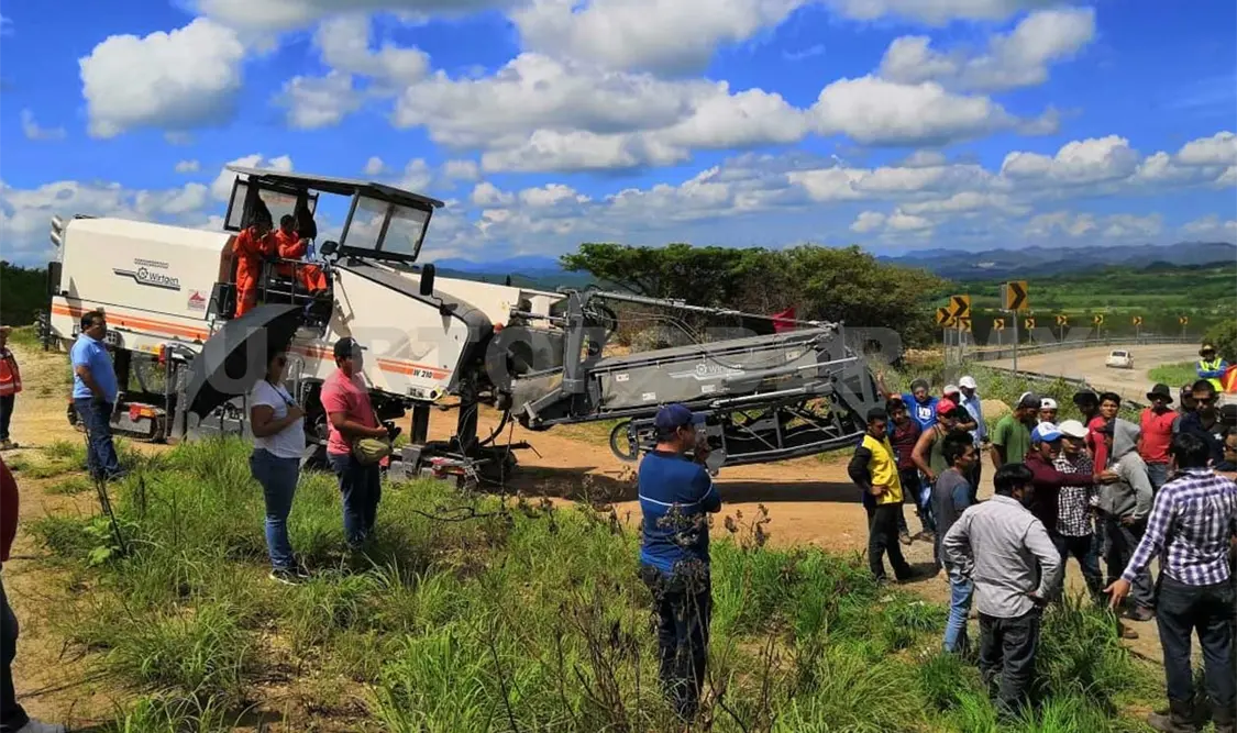 Líderes piden 80 mil pesos de moches para obras